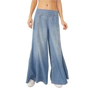 Free People Juniper Super Wide Leg Palazzo Jeans in Berry Blue Size 24